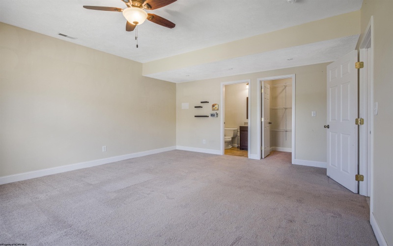 312 Anini Drive, Morgantown, West Virginia 26508, 4 Bedrooms Bedrooms, 7 Rooms Rooms,3 BathroomsBathrooms,Single Family Detached,For Sale,Anini,0,10165673