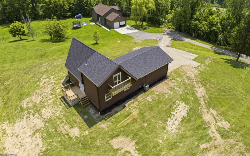 302 Taftarosa Drive, Clarksburg, West Virginia 26301, 4 Bedrooms Bedrooms, 15 Rooms Rooms,3 BathroomsBathrooms,Single Family Detached,For Sale,Taftarosa,0,10165676