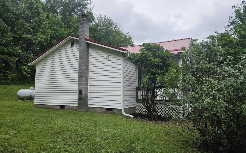 4120 Barbour County Highway, Belington, West Virginia 26250-8208, 3 Bedrooms Bedrooms, 7 Rooms Rooms,1 BathroomBathrooms,Single Family Detached,For Sale,Barbour County,0,10165674 4120 Barbour County Highway, Belington, West Virginia 26250-8208, 3 Bedrooms Bedrooms, 7 Rooms Rooms,1 BathroomBathrooms,Single Family Detached,For Sale,Barbour County,0,10165674