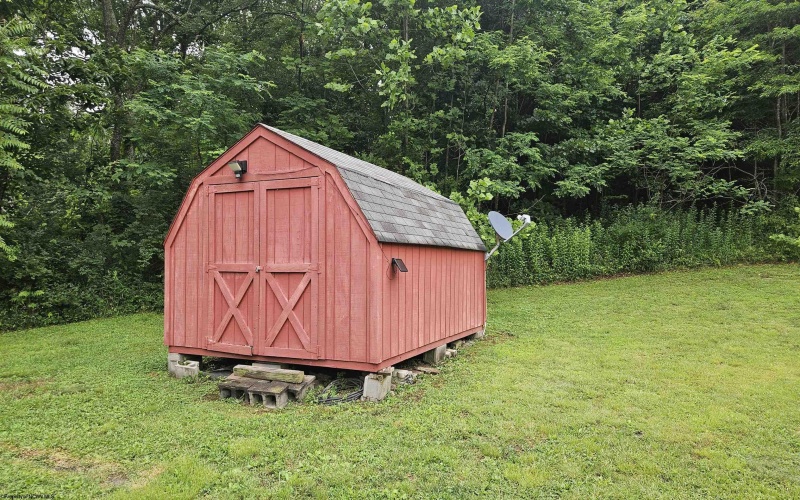 4120 Barbour County Highway, Belington, West Virginia 26250-8208, 3 Bedrooms Bedrooms, 7 Rooms Rooms,1 BathroomBathrooms,Single Family Detached,For Sale,Barbour County,0,10165674 4120 Barbour County Highway, Belington, West Virginia 26250-8208, 3 Bedrooms Bedrooms, 7 Rooms Rooms,1 BathroomBathrooms,Single Family Detached,For Sale,Barbour County,0,10165674