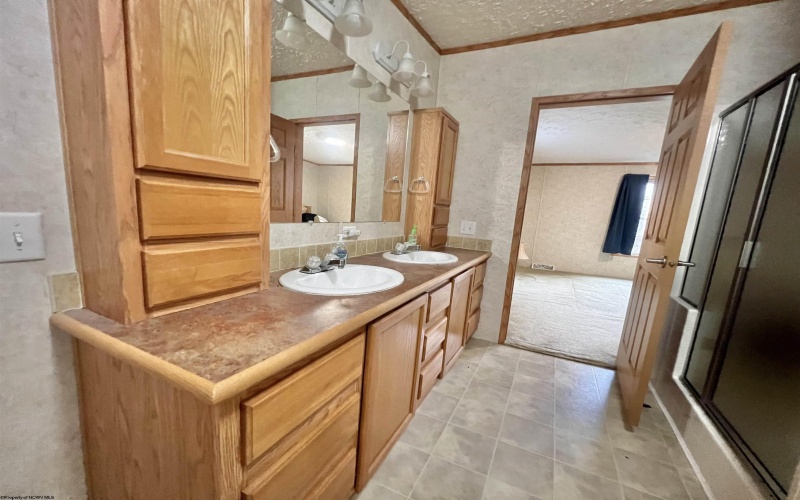 25 Second Avenue, Ansted, West Virginia 25812, 3 Bedrooms Bedrooms, 5 Rooms Rooms,2 BathroomsBathrooms,Single Family Detached,For Sale,Second,0,10162914