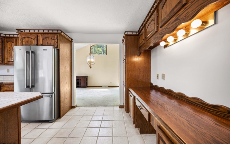 3300 Fox Run Court, Morgantown, West Virginia 26508, 4 Bedrooms Bedrooms, 10 Rooms Rooms,2 BathroomsBathrooms,Single Family Detached,For Sale,Fox Run,0,10165679