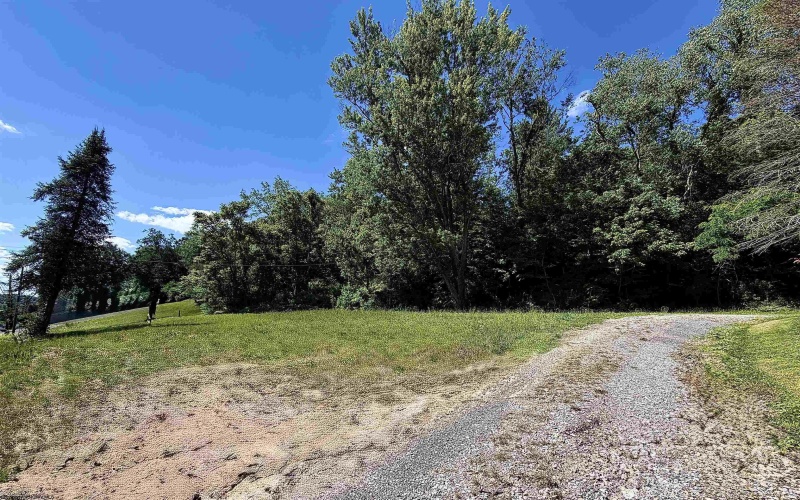 517 Hoult Road, Fairmont, West Virginia 26554, 0 , 0 ,0,Lots/land,For Sale,Hoult,0,10165702