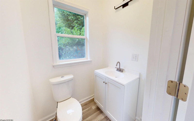 1095 PARKVIEW Road, Grafton, West Virginia 26354, 2 Bedrooms Bedrooms, 8 Rooms Rooms,1 BathroomBathrooms,Single Family Detached,For Sale,PARKVIEW,0,10165691