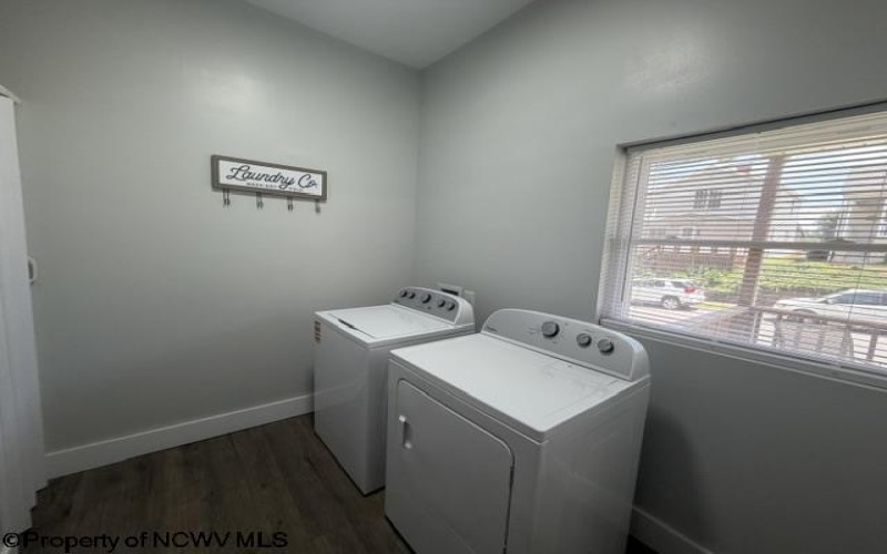 707 Gaston Avenue, Fairmont, West Virginia 26554, 4 Bedrooms Bedrooms, 7 Rooms Rooms,2 BathroomsBathrooms,Single Family Detached,For Sale,Gaston,0,10165683