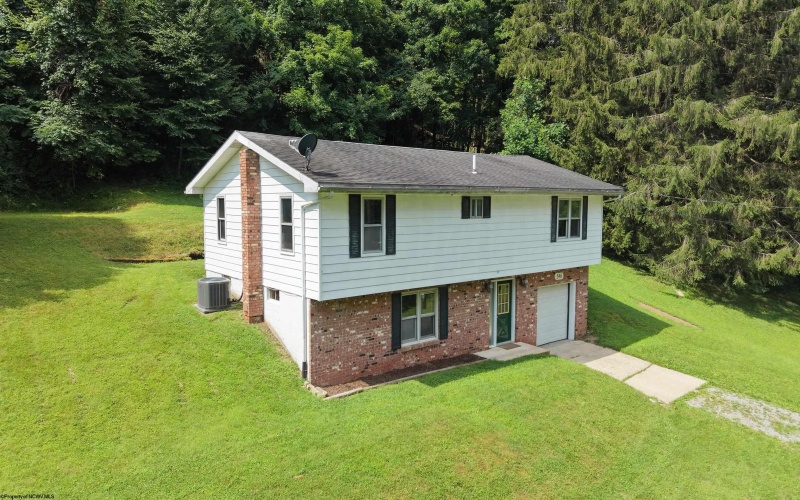 546 Moyer Hollow Road, Elkins, West Virginia 26241-8627, 3 Bedrooms Bedrooms, 7 Rooms Rooms,1 BathroomBathrooms,Single Family Detached,For Sale,Moyer Hollow,0,10165693