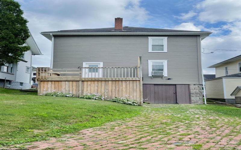 134 Ridenour Street, Clarksburg, West Virginia 26301, 3 Bedrooms Bedrooms, 6 Rooms Rooms,1 BathroomBathrooms,Single Family Detached,For Sale,Ridenour,0,10165680