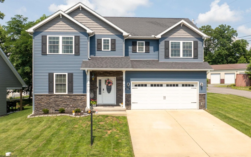100 Canto Drive, Morgantown, West Virginia 26508, 4 Bedrooms Bedrooms, 7 Rooms Rooms,2 BathroomsBathrooms,Single Family Detached,For Sale,Canto,0,10165688