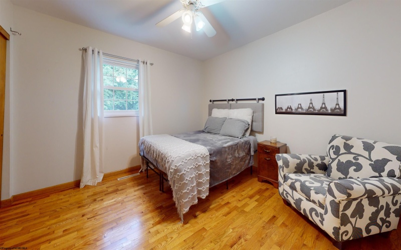 147 ROSEWOOD Avenue, Fairmont, West Virginia 26554, 3 Bedrooms Bedrooms, 7 Rooms Rooms,1 BathroomBathrooms,Single Family Detached,For Sale,ROSEWOOD,0,10165681