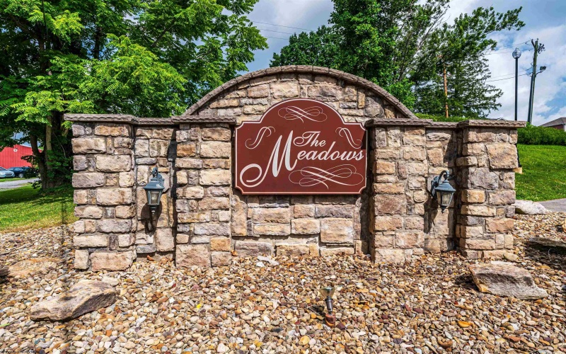 15 Par Lane, Maidsville, West Virginia 26541, 3 Bedrooms Bedrooms, 6 Rooms Rooms,2 BathroomsBathrooms,Single Family Detached,For Sale,Par,0,10165694