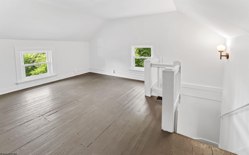 16 Davis Heights Road, Maidsville, West Virginia 26541, 2 Bedrooms Bedrooms, 5 Rooms Rooms,1 BathroomBathrooms,Single Family Detached,For Sale,Davis Heights,0,10165686