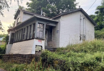113 Long Street, Grafton, West Virginia 26354, 2 Bedrooms Bedrooms, 6 Rooms Rooms,1 BathroomBathrooms,Single Family Detached,For Sale,Long,0,10165711
