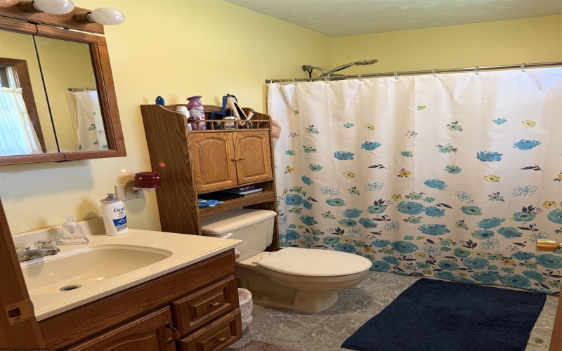 26 Macintosh Loop, Elkins, West Virginia 26241, 3 Bedrooms Bedrooms, 10 Rooms Rooms,2 BathroomsBathrooms,Single Family Detached,For Sale,Macintosh,0,10165708 26 Macintosh Loop, Elkins, West Virginia 26241, 3 Bedrooms Bedrooms, 10 Rooms Rooms,2 BathroomsBathrooms,Single Family Detached,For Sale,Macintosh,0,10165708