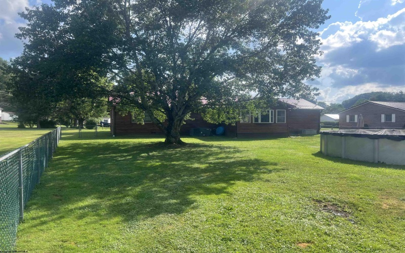 26 Macintosh Loop, Elkins, West Virginia 26241, 3 Bedrooms Bedrooms, 10 Rooms Rooms,2 BathroomsBathrooms,Single Family Detached,For Sale,Macintosh,0,10165708 26 Macintosh Loop, Elkins, West Virginia 26241, 3 Bedrooms Bedrooms, 10 Rooms Rooms,2 BathroomsBathrooms,Single Family Detached,For Sale,Macintosh,0,10165708