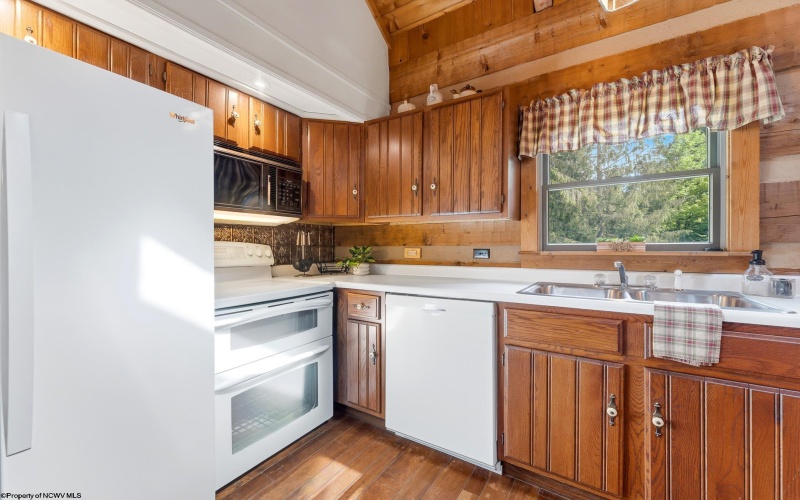 118 Bluebird Drive, Terra Alta, West Virginia 26764, 3 Bedrooms Bedrooms, 8 Rooms Rooms,2 BathroomsBathrooms,Single Family Detached,For Sale,Bluebird,0,10165722 118 Bluebird Drive, Terra Alta, West Virginia 26764, 3 Bedrooms Bedrooms, 8 Rooms Rooms,2 BathroomsBathrooms,Single Family Detached,For Sale,Bluebird,0,10165722