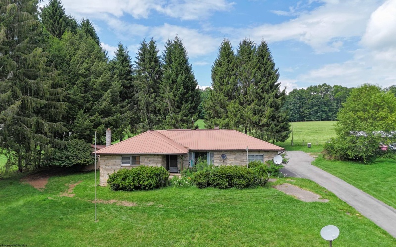 27645 George Washington Highway, Aurora, West Virginia 26705, 4 Bedrooms Bedrooms, 13 Rooms Rooms,3 BathroomsBathrooms,Single Family Detached,For Sale,George Washington,0,10165719 27645 George Washington Highway, Aurora, West Virginia 26705, 4 Bedrooms Bedrooms, 13 Rooms Rooms,3 BathroomsBathrooms,Single Family Detached,For Sale,George Washington,0,10165719