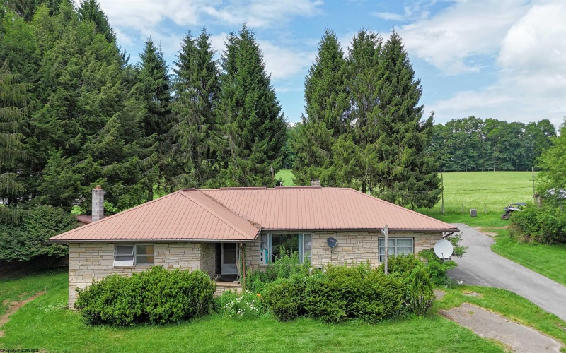 27645 George Washington Highway, Aurora, West Virginia 26705, 4 Bedrooms Bedrooms, 13 Rooms Rooms,3 BathroomsBathrooms,Single Family Detached,For Sale,George Washington,0,10165719 27645 George Washington Highway, Aurora, West Virginia 26705, 4 Bedrooms Bedrooms, 13 Rooms Rooms,3 BathroomsBathrooms,Single Family Detached,For Sale,George Washington,0,10165719
