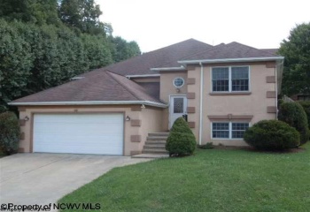9 Brookside Place, Morgantown, West Virginia 26505, 3 Bedrooms Bedrooms, 6 Rooms Rooms,2 BathroomsBathrooms,Residential Rentals,For Rent,Brookside,0,10165748