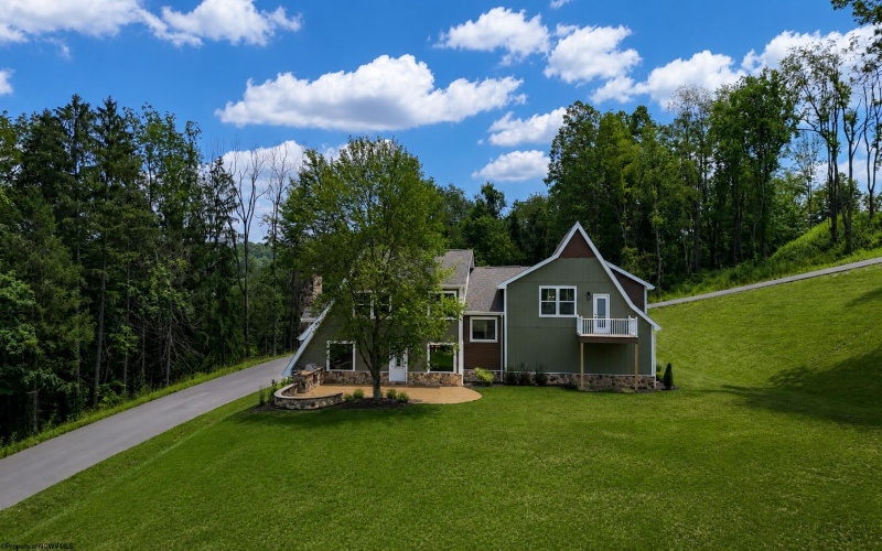 74 Lu Lane, Morgantown, West Virginia 26508, 5 Bedrooms Bedrooms, 9 Rooms Rooms,2 BathroomsBathrooms,Single Family Detached,For Sale,Lu,0,10163580