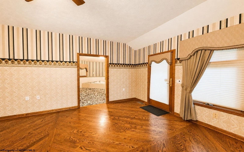 102 Hunters Ridge Road, Wheeling, West Virginia 26003, 4 Bedrooms Bedrooms, 14 Rooms Rooms,3 BathroomsBathrooms,Single Family Detached,For Sale,Hunters Ridge,0,10165755