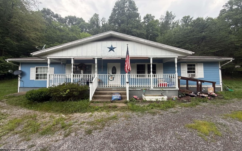 9777 Meathouse Fork Road, Salem, West Virginia 26426, 2 Bedrooms Bedrooms, 7 Rooms Rooms,1 BathroomBathrooms,Single Family Detached,For Sale,Meathouse Fork,0,10165745