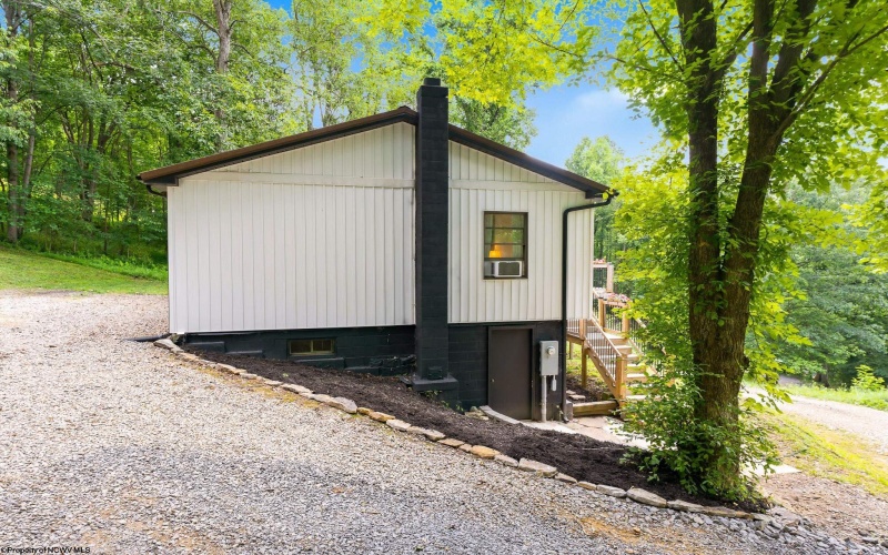 3797 River Road, Morgantown, West Virginia 26501, 3 Bedrooms Bedrooms, 5 Rooms Rooms,2 BathroomsBathrooms,Single Family Detached,For Sale,River,0,10165737