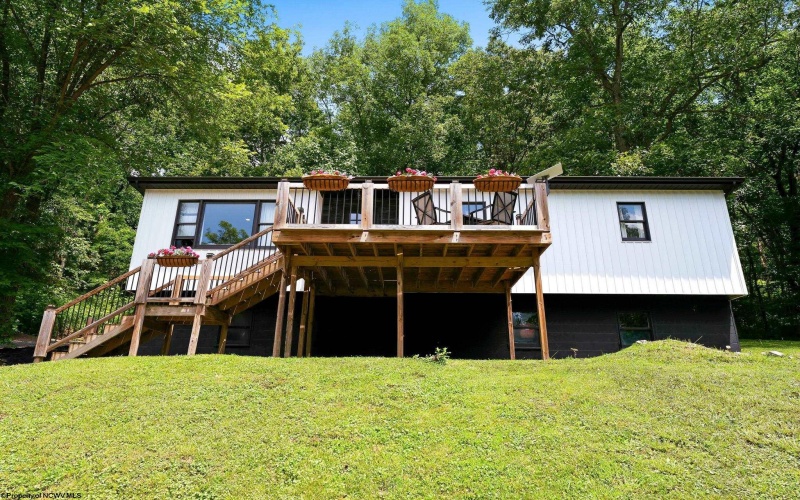 3797 River Road, Morgantown, West Virginia 26501, 3 Bedrooms Bedrooms, 5 Rooms Rooms,2 BathroomsBathrooms,Single Family Detached,For Sale,River,0,10165737