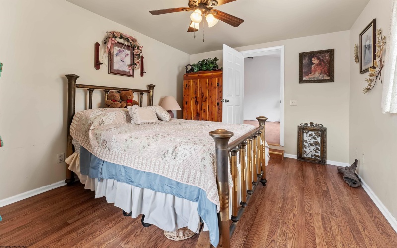 25 Langford Avenue, Morgantown, West Virginia 26501, 4 Bedrooms Bedrooms, 10 Rooms Rooms,2 BathroomsBathrooms,Single Family Detached,For Sale,Langford,0,10165754