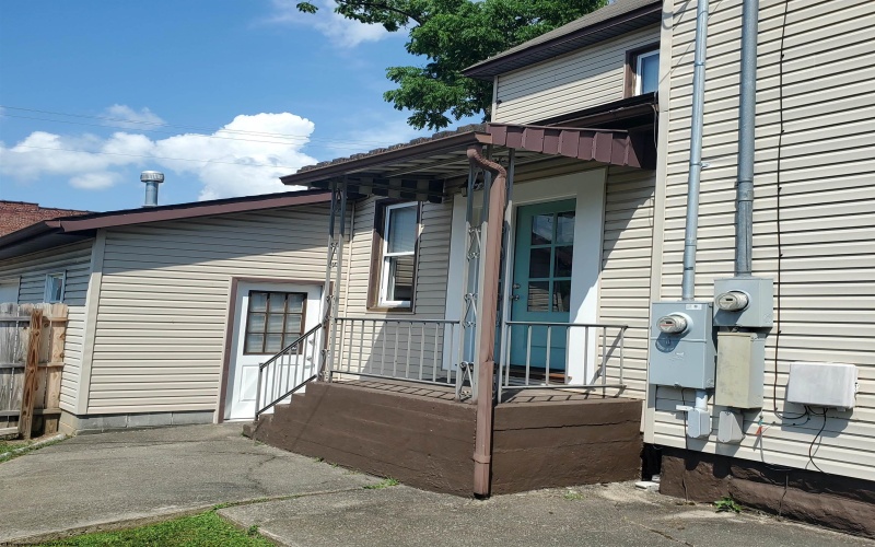 220 Central Street, Elkins, West Virginia 26241, 5 Bedrooms Bedrooms, 9 Rooms Rooms,2 BathroomsBathrooms,Single Family Detached,For Sale,Central,0,10165751
