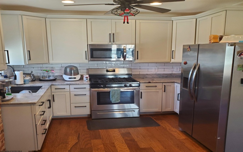 220 Central Street, Elkins, West Virginia 26241, 5 Bedrooms Bedrooms, 9 Rooms Rooms,2 BathroomsBathrooms,Single Family Detached,For Sale,Central,0,10165751