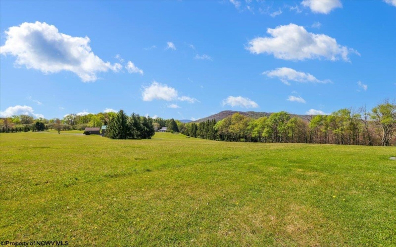 113 Starlight Lane, Davis, West Virginia 26260, 4 Bedrooms Bedrooms, 7 Rooms Rooms,3 BathroomsBathrooms,Single Family Detached,For Sale,Starlight,0,10165750