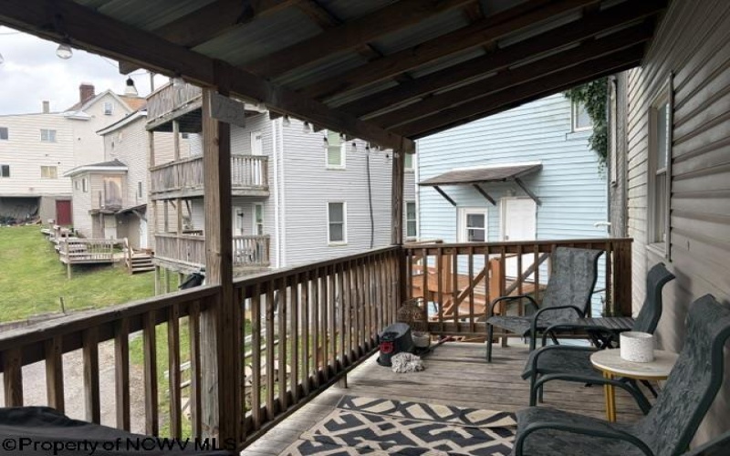 483 Dallas Street, Morgantown, West Virginia 26505, 4 Bedrooms Bedrooms, 6 Rooms Rooms,1 BathroomBathrooms,Single Family Detached,For Sale,Dallas,0,10165760
