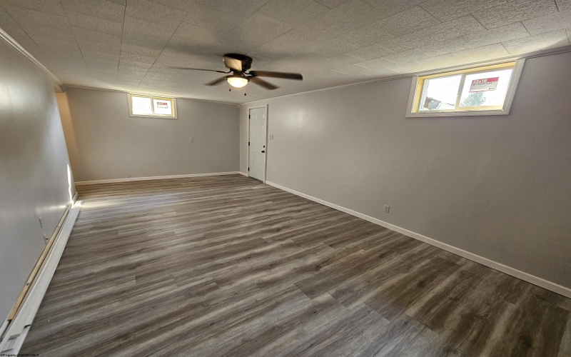 603 Kentucky Avenue, Clarksburg, West Virginia 26301, 3 Bedrooms Bedrooms, 6 Rooms Rooms,1 BathroomBathrooms,Single Family Detached,For Sale,Kentucky,0,10165759