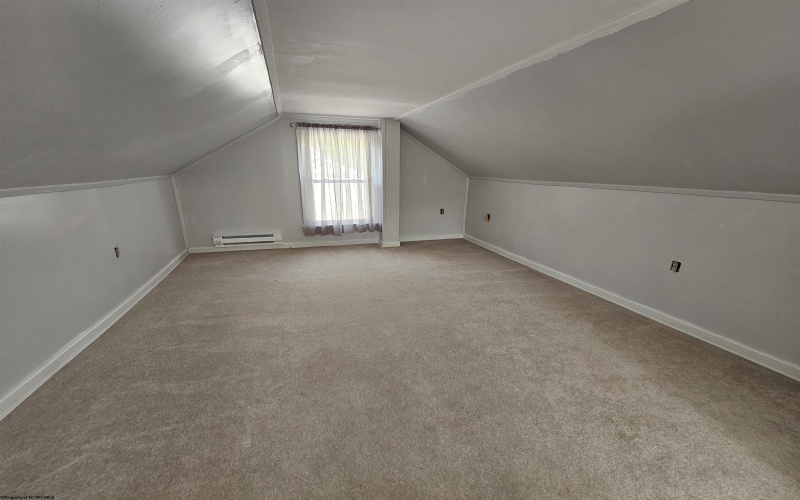 603 Kentucky Avenue, Clarksburg, West Virginia 26301, 3 Bedrooms Bedrooms, 6 Rooms Rooms,1 BathroomBathrooms,Single Family Detached,For Sale,Kentucky,0,10165759
