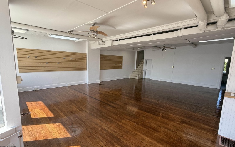 1111 Main Street, Clarksburg, West Virginia 26301-3227, 0 , 0 ,0,Commercial (lease),For Rent,Main,0,10165764