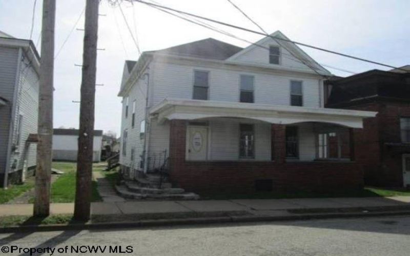 1405 CENTER Street, Moundsville, West Virginia 26041, 3 Bedrooms Bedrooms, 10 Rooms Rooms,1 BathroomBathrooms,Single Family Detached,For Sale,CENTER,0,10165801
