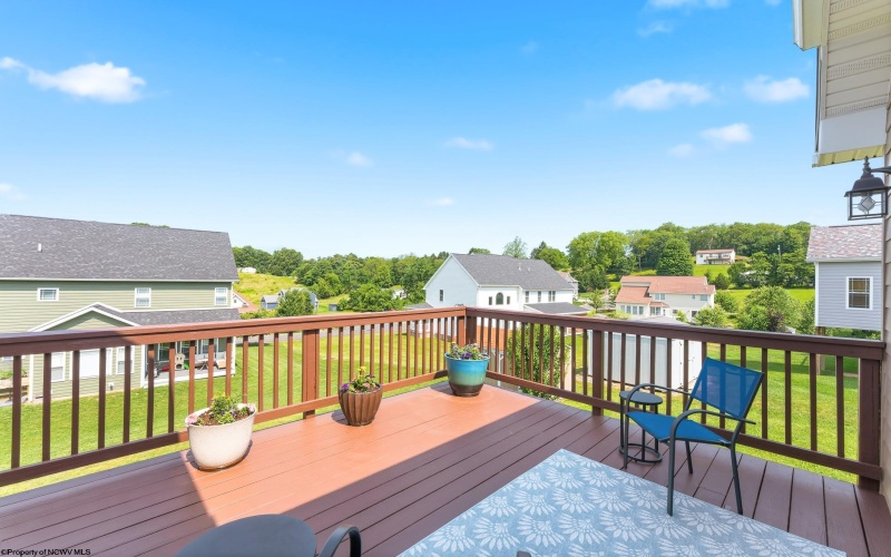 229 Santorini Avenue, Morgantown, West Virginia 26508, 5 Bedrooms Bedrooms, 10 Rooms Rooms,3 BathroomsBathrooms,Single Family Detached,For Sale,Santorini,0,10165765