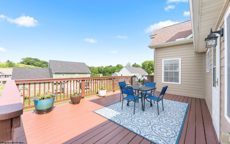 229 Santorini Avenue, Morgantown, West Virginia 26508, 5 Bedrooms Bedrooms, 10 Rooms Rooms,3 BathroomsBathrooms,Single Family Detached,For Sale,Santorini,0,10165765