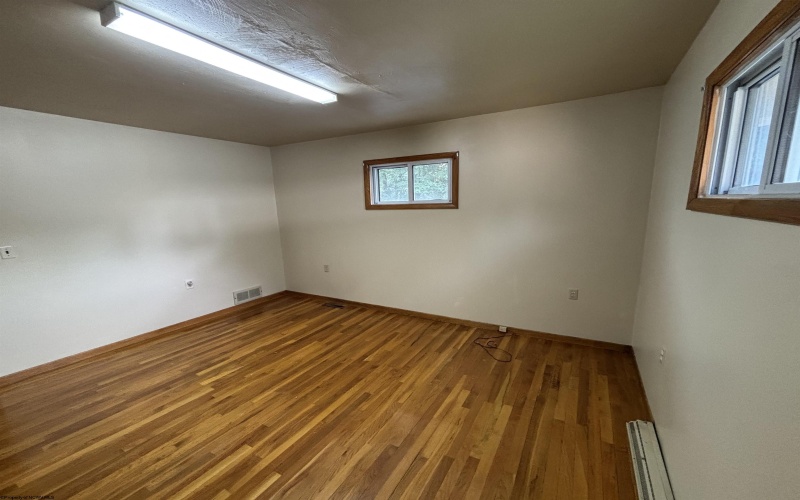 147 Corbin Branch Road, Bridgeport, West Virginia 26330-7344, 2 Bedrooms Bedrooms, 5 Rooms Rooms,2 BathroomsBathrooms,Single Family Detached,For Sale,Corbin Branch,0,10165767