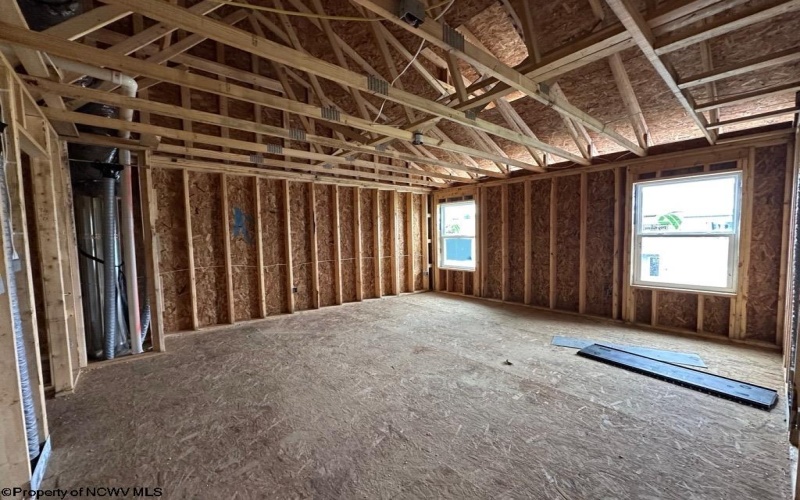 644 Links Drive, Maidsville, West Virginia 26541, 4 Bedroom Bedrooms, 8 Room Rooms,2 BathroomBathrooms,Single Family Detached,For Sale,Links,0,10165800