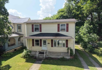 908 Henry Avenue, Elkins, West Virginia 26241, 2 Bedrooms Bedrooms, 5 Rooms Rooms,1 BathroomBathrooms,Single Family Detached,For Sale,Henry,0,10165761