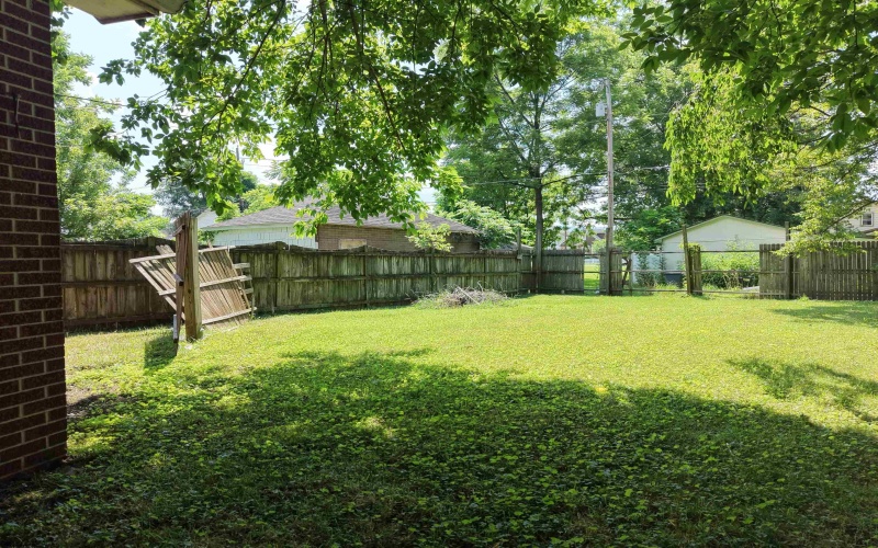 908 Henry Avenue, Elkins, West Virginia 26241, 2 Bedrooms Bedrooms, 5 Rooms Rooms,1 BathroomBathrooms,Single Family Detached,For Sale,Henry,0,10165761