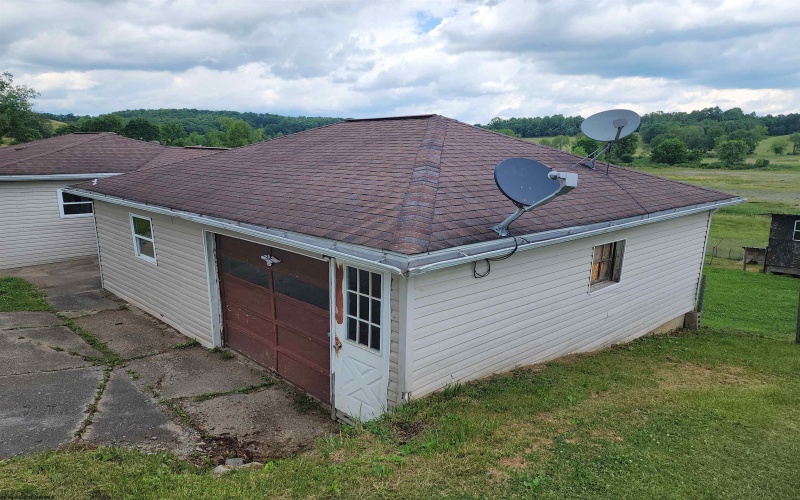 254 Centerville Road, Rock Cave, West Virginia 26234, 3 Bedrooms Bedrooms, 5 Rooms Rooms,1 BathroomBathrooms,Single Family Detached,For Sale,Centerville,0,10165768
