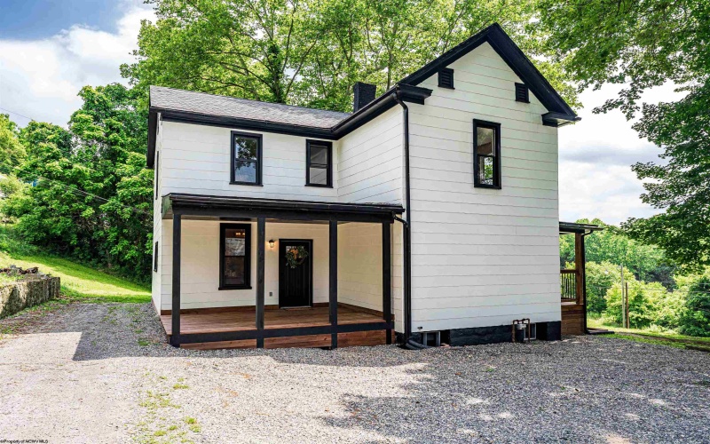 44 State Highway, Barrackville, West Virginia 26559, 3 Bedrooms Bedrooms, 8 Rooms Rooms,2 BathroomsBathrooms,Single Family Detached,For Sale,State,0,10165763