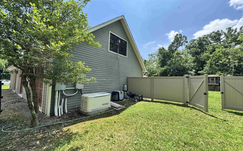 100 Turkey Ridge, Morgantown, West Virginia 26508, 3 Bedrooms Bedrooms, 9 Rooms Rooms,2 BathroomsBathrooms,Single Family Detached,For Sale,Turkey,0,10165778