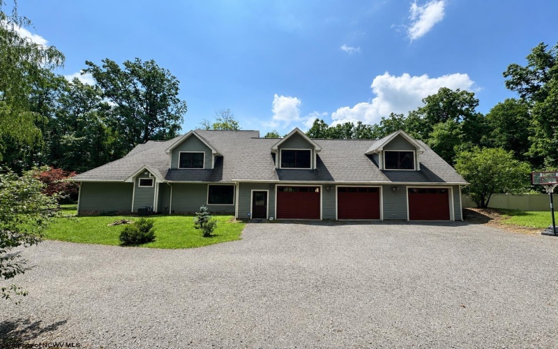 100 Turkey Ridge, Morgantown, West Virginia 26508, 3 Bedrooms Bedrooms, 9 Rooms Rooms,2 BathroomsBathrooms,Single Family Detached,For Sale,Turkey,0,10165778