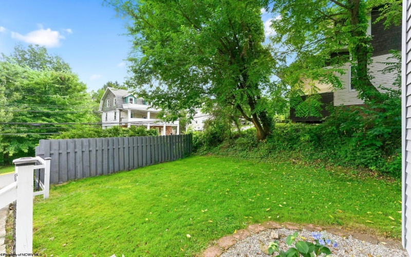 794 Grand Street, Morgantown, West Virginia 26501, 3 Bedrooms Bedrooms, 8 Rooms Rooms,1 BathroomBathrooms,Single Family Detached,For Sale,Grand,0,10165791