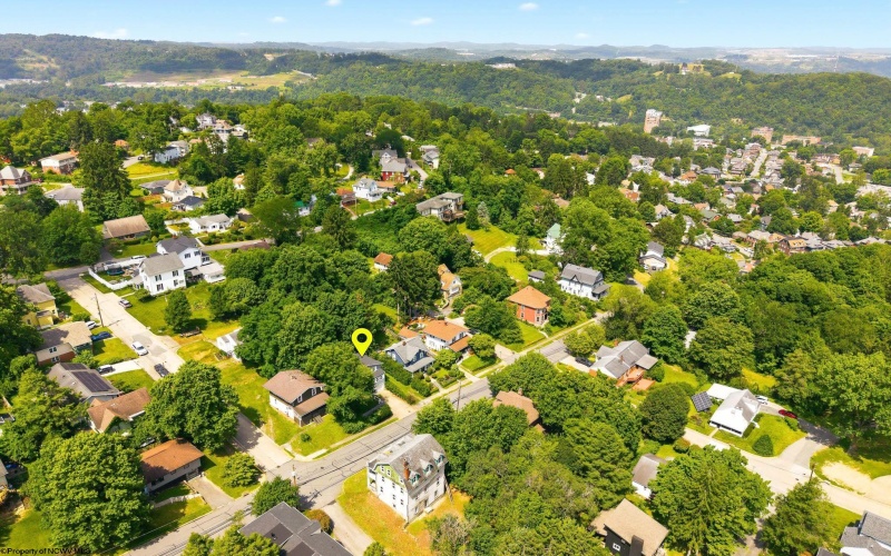 794 Grand Street, Morgantown, West Virginia 26501, 3 Bedrooms Bedrooms, 8 Rooms Rooms,1 BathroomBathrooms,Single Family Detached,For Sale,Grand,0,10165791