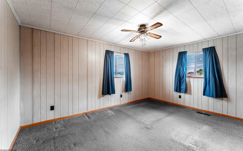 345 Lincoln Street, Fairmont, West Virginia 26554, 2 Bedrooms Bedrooms, 4 Rooms Rooms,2 BathroomsBathrooms,Single Family Detached,For Sale,Lincoln,0,10165797