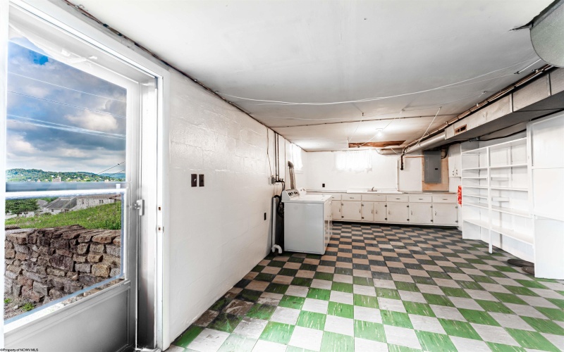 345 Lincoln Street, Fairmont, West Virginia 26554, 2 Bedrooms Bedrooms, 4 Rooms Rooms,2 BathroomsBathrooms,Single Family Detached,For Sale,Lincoln,0,10165797